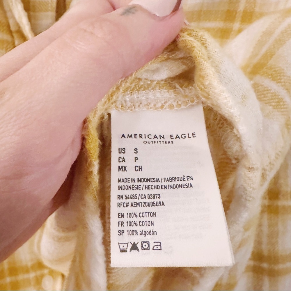 American Eagle Cropped Flannel Plaid Button Down Long Sleeve Cotton Yellow Cream - Picture 4 of 10